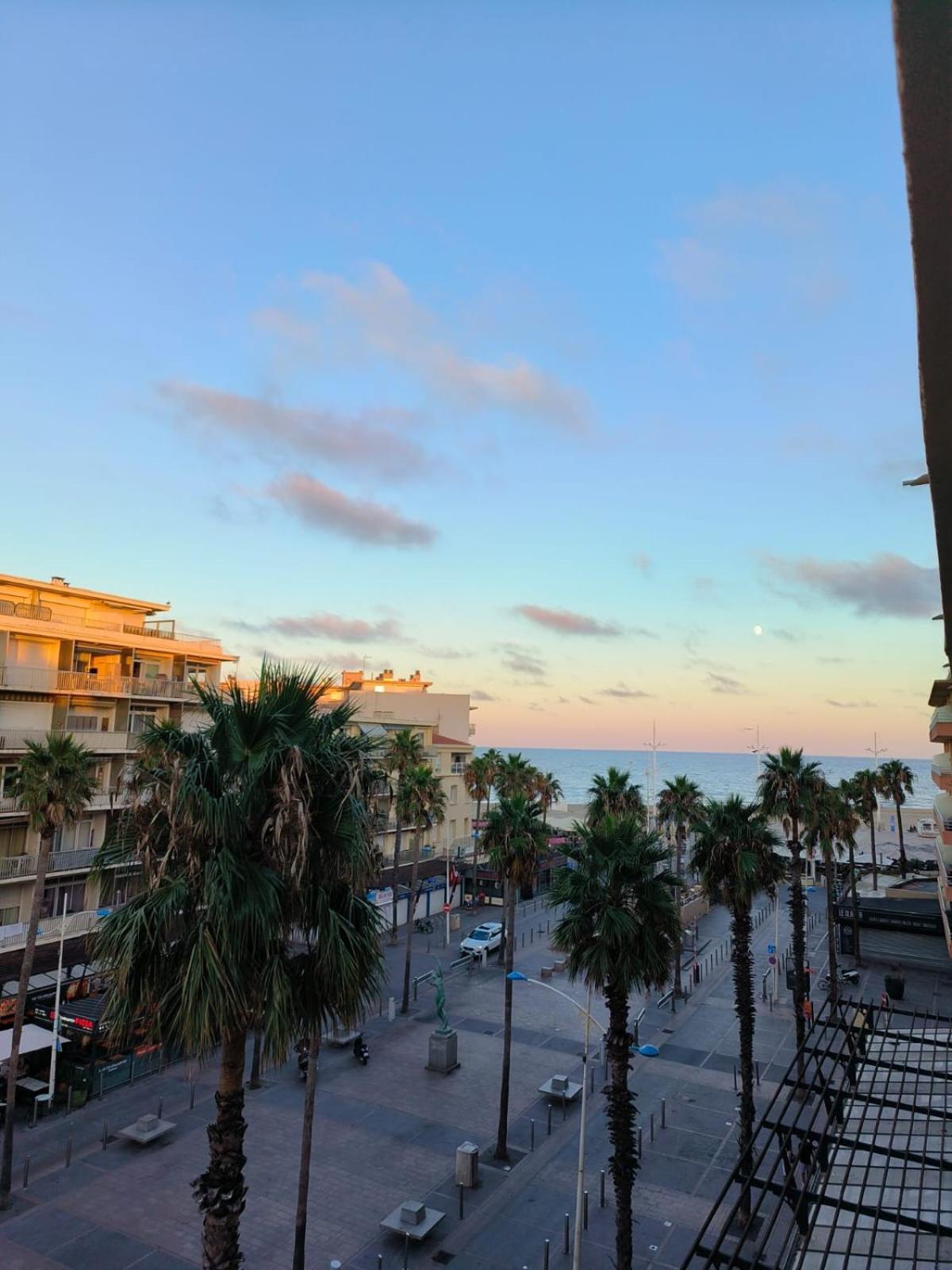 Appartement T2 Vue Sur Mer, Place Mediterranee Кане Экстерьер фото
